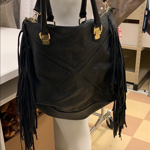 Steve Madden Handbags - STEVE MADDEN ✨ Fringe Bag